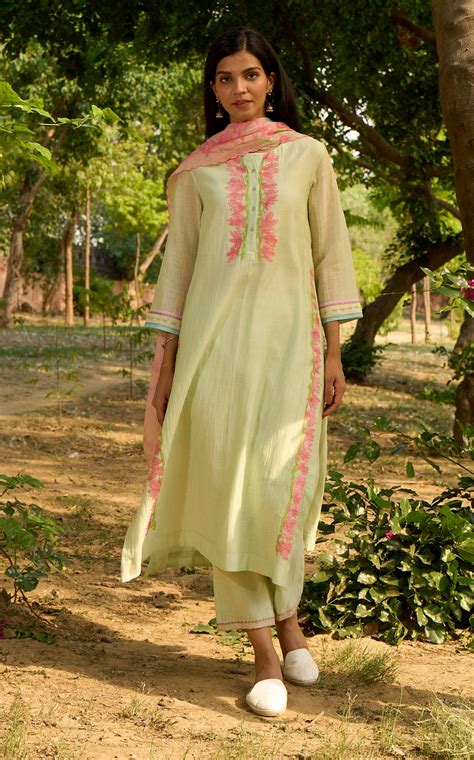 Bulbul Light Green Kurta (Set of 3) – PritiPrashant