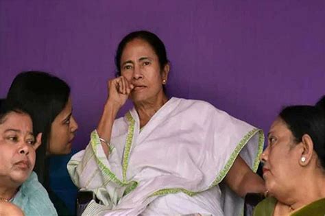 होली से पहले ही खून की 'होली'... दिल्ली हिंसा पर ममता बनर्जी ने लिखी ...