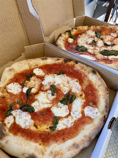 Decasa | Wood-Fired Pizza, Midland - Menu, Reviews (46), Photos (19 ...