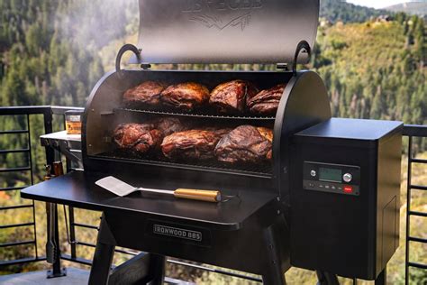 Traeger Super Smoke: What & How to Use It - Traeger Grills