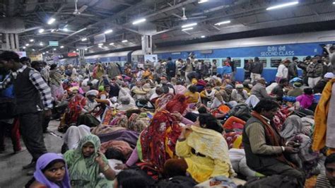 Indian Railways earns Rs 9,000 crore from cancelled, waitlisted tickets ...
