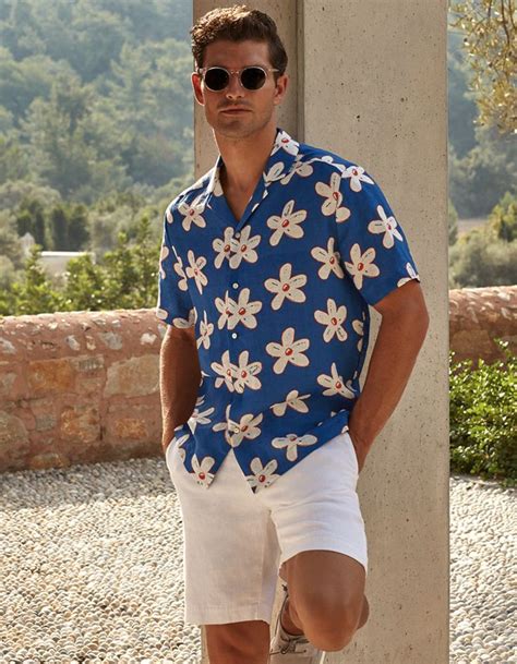Printed Floral Shirts For Men: 6 Awesome Style Inspo To Try – Salty ...
