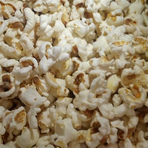 Low-Salt Flavored Popcorn