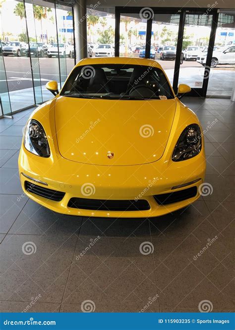 Porsche Car Dealership editorial image. Image of device - 115903235