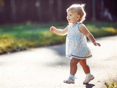 how much walk to a person in age know expert suggestions