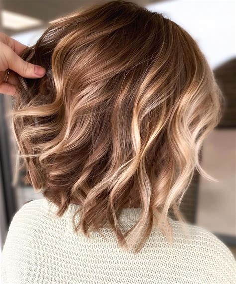 24 Stunning Examples of Caramel Balayage Highlights for 2022
