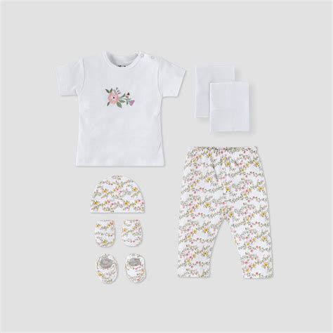 Buy Juniors 7-Piece Floral Print Clothing Gift Set from Juniors at just ...