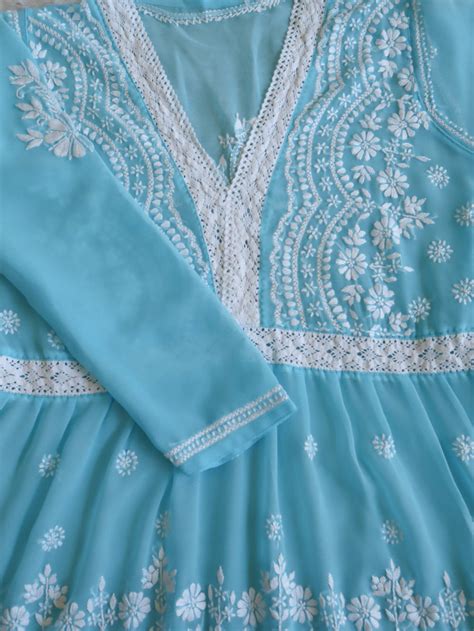 Short Kurtas – Page 3 – Noor Chikankari