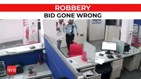Watch: Daylight robbery bid at financial firm foiled in Bhopal