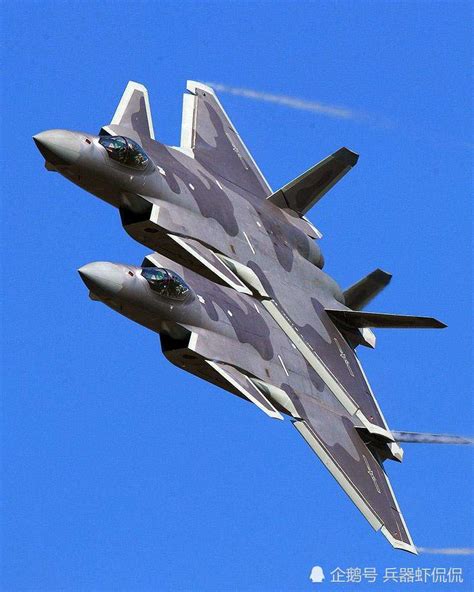 成功在望：历经9年首飞的歼-35，将成为中航工业战胜F-35的关键？_腾讯新闻