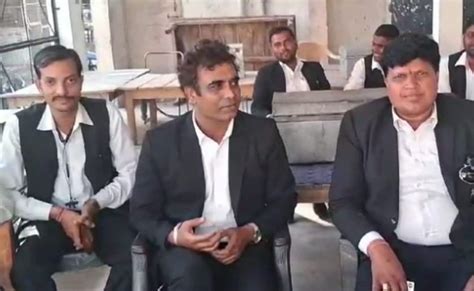 लोकसभा चुनाव: यूपी के वकीलों ने पसंदीदा उम्मीदवारों पर लगाया ₹2 लाख का ...