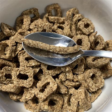 My breakfast’s Cracklin’ Oat Bran gave me a long boi that wasn’t formed ...