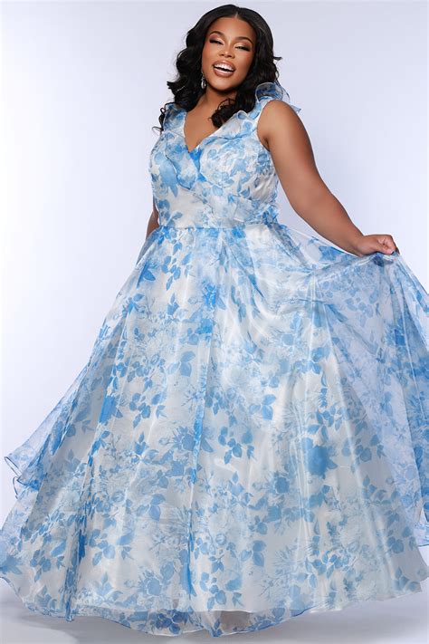 Blue Plus Size Prom Dresses & Formal Gowns: Sydney's Closet