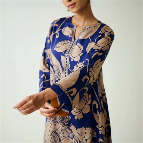 Royal Blue Kurta Set with Embroidery and Kalamkari Print – Rangkari