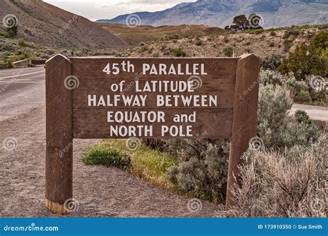 45th Parallel Sign in Montana Stock Photo - Image of states, united ...