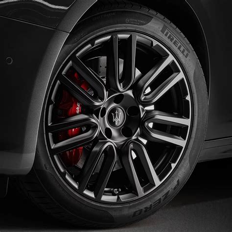 Maserati Ghibli Accessories, Floor Mats, Car Covers | Maserati US