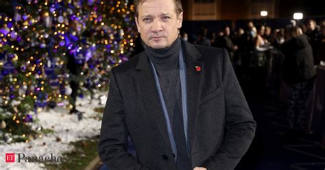 Jeremy Renner: 'Avengers' star Jeremy Renner makes a comeback, resumes ...