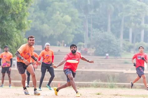 Ultimate Frisbee Community For Running, Jumping And More Games In ...