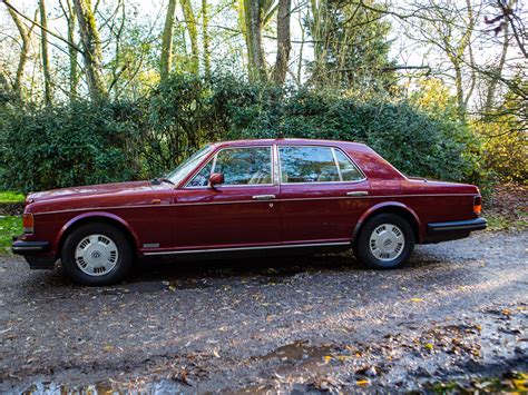 Lot 2 - 1994 Bentley Brooklands