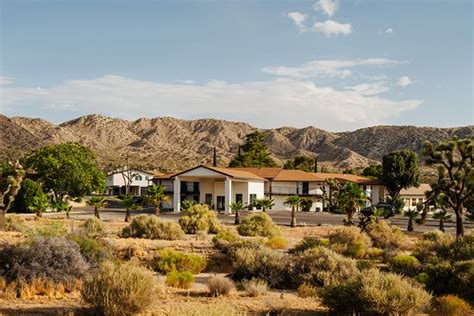 FIELD STATION JOSHUA TREE (Yucca Valley) - Hotel Reviews, Photos, Rate ...