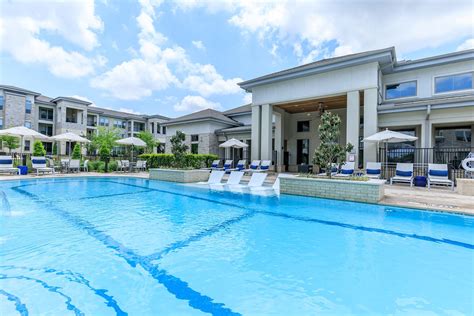 United Apartment Group