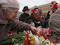 Glossy View of the Soviet Era Takes Hold in Russia : NPR
