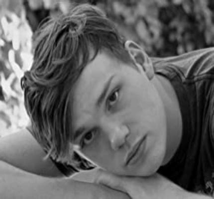 How to contact John Garrett Mahlmeister?