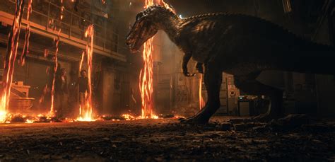 《侏罗纪世界2》首发预告 场面升级恐龙“大暴走”