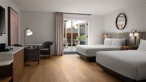 How to choose the right laminate flooring thickness | L&L Flooring