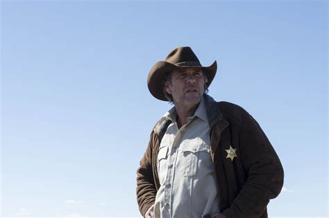 Longmire - Season 3 Episode 1 Still | Longmire tv series, Detective ...