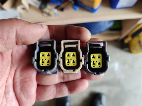 O2 Sensor 2004 Chrysler Crossfire Repair 的图像结果