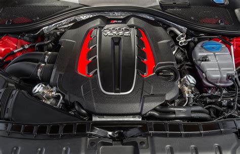 Audi RS7 engine review