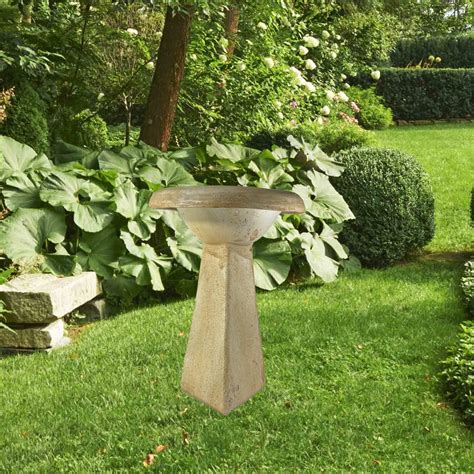 Modern Bird Bath- 24 Inch — AllSculptures