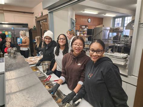 Thanksgiving Dinner at the Community Soup Kitchen - Oliver Wolcott ...