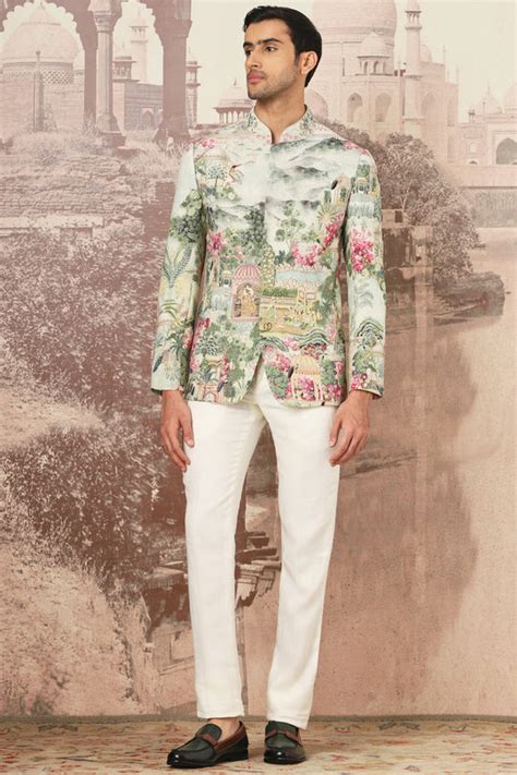 Shop Luxury Bandhgala Suits - Stylish & Refined Collection for Men ...
