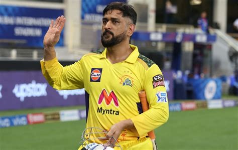 IPL 2021: "MS Dhoni is smart enough to know that" - Sanjay Manjrekar ...