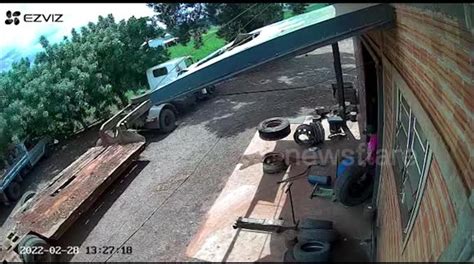 Tire Explodes 的图像结果