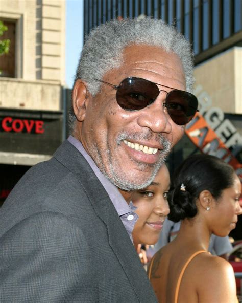 Morgan Freeman Batman Begins