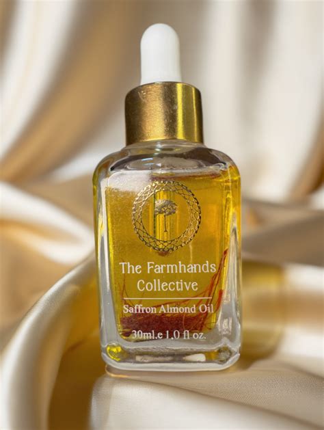 Saffron Almond Face Oil – The Farmhands Collective