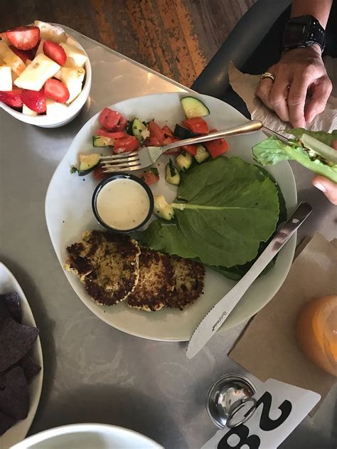 CLOSED: Dandelion Community Cafe - Orlando Florida Restaurant - HappyCow