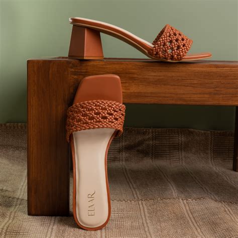 Elaar - good shoes take you good places