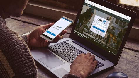 How to Find LinkedIn Profile URL 的图像结果