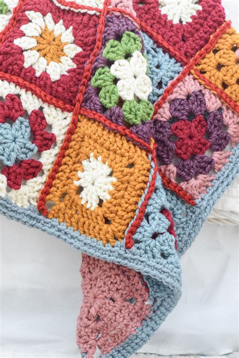 Scrapgranny Quilt Crochet Pattern – Mama In A Stitch