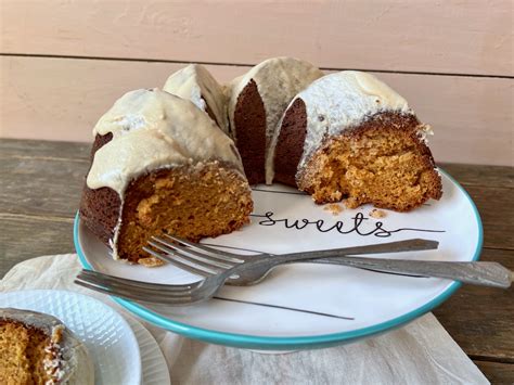 Apple Cider Spice Cake - Random Sweets