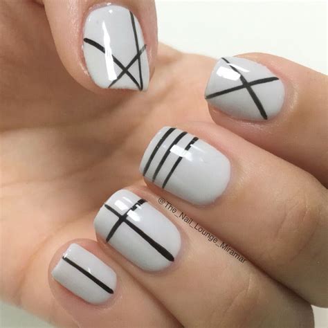 Geometric lines nail art design | Nail Art | Pinterest | Manicure, Nail ...