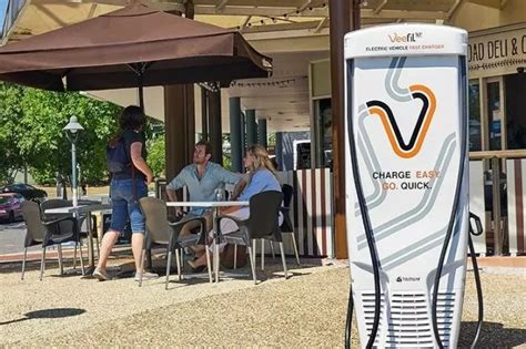 Tata Will Set Up 2,700 Fast Charging Stations In India, Make Electric ...