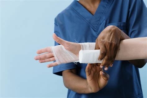 Types Of Hand Fractures: What You Need To Know - Spire Hand & Upper ...