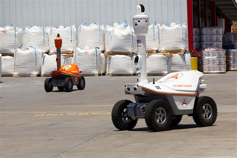 Applications of Robotics in Security 的图像结果