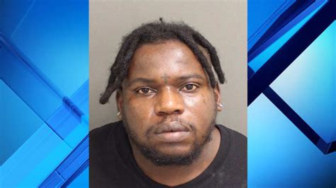 Orange County deputies arrest man in parking lot shooting at Blue Jeans ...