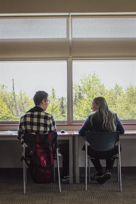 Informations sur les admissions - Champlain College - Saint Lambert